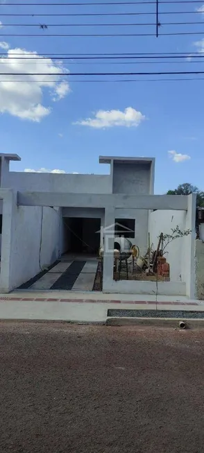 Foto 1 de Casa com 3 Quartos à venda, 96m² em Jardim Piza, Londrina