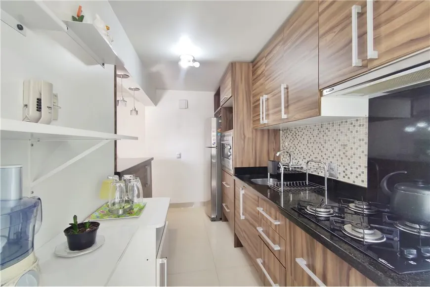 Foto 1 de Apartamento com 3 Quartos à venda, 74m² em Sarandi, Porto Alegre