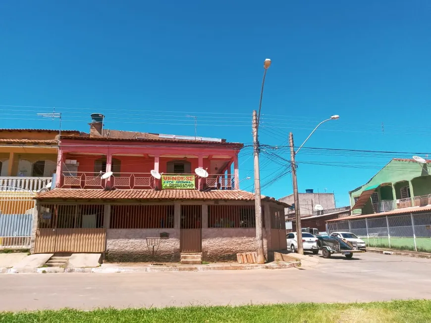 Foto 1 de Casa com 6 Quartos à venda, 150m² em Recanto das Emas, Brasília