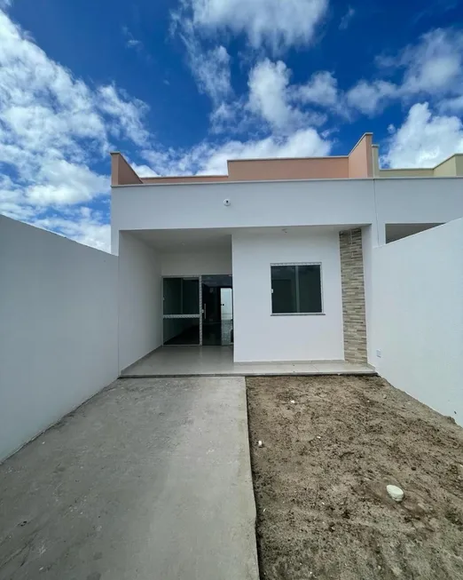 Foto 1 de Casa com 3 Quartos à venda, 110m² em Campo Limpo, Feira de Santana