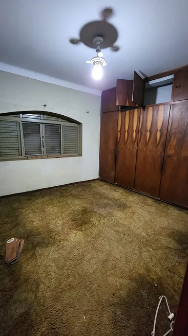 Foto 1 de Casa com 3 Quartos à venda, 162m² em Vila Xavier, Araraquara