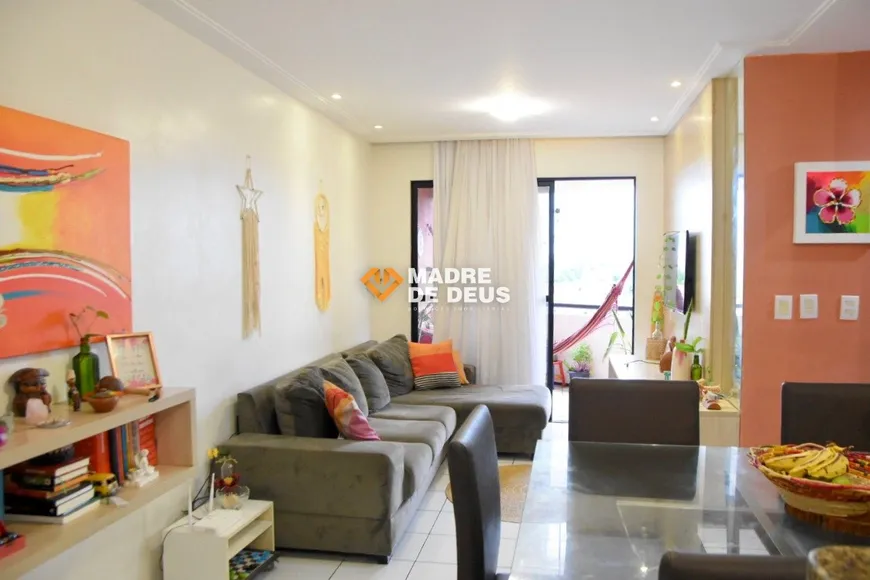 Foto 1 de Apartamento com 3 Quartos à venda, 76m² em Itaperi, Fortaleza