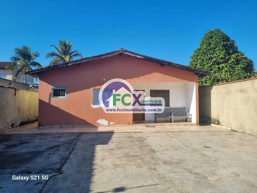 Foto 1 de Casa com 2 Quartos à venda, 170m² em Bopiranga, Itanhaém