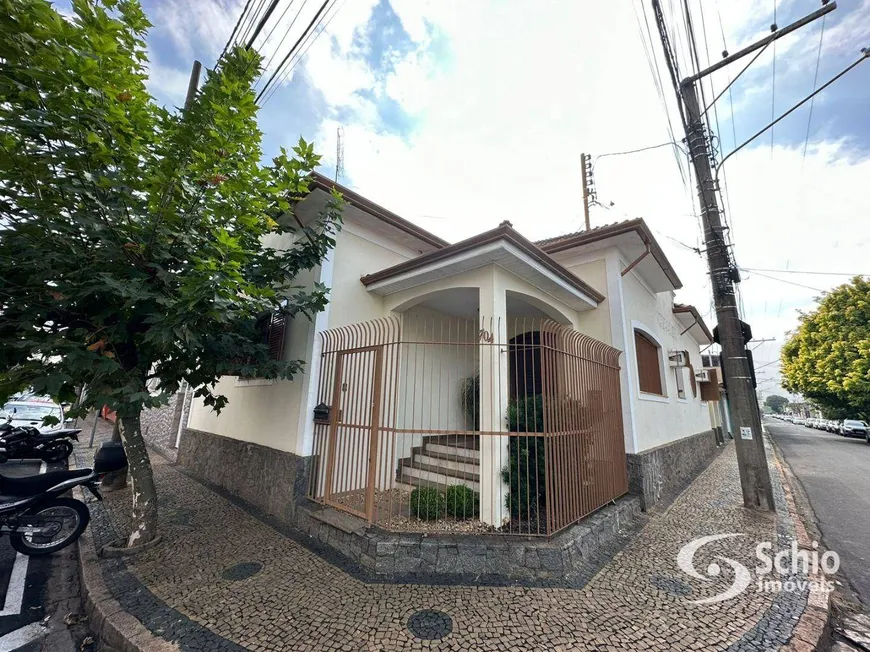 Foto 1 de Casa com 3 Quartos para venda ou aluguel, 200m² em Centro, Rio Claro