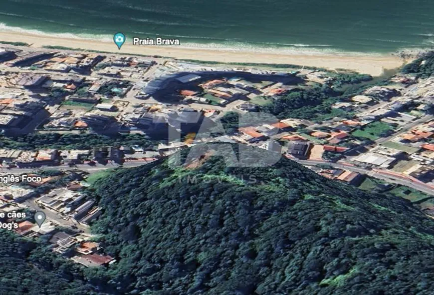 Foto 1 de Lote/Terreno à venda, 670m² em Praia dos Amores, Balneário Camboriú