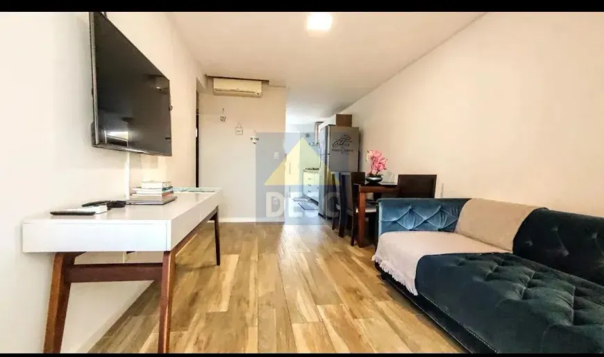 Foto 1 de Apartamento com 2 Quartos à venda, 68m² em Nacoes, Balneário Camboriú