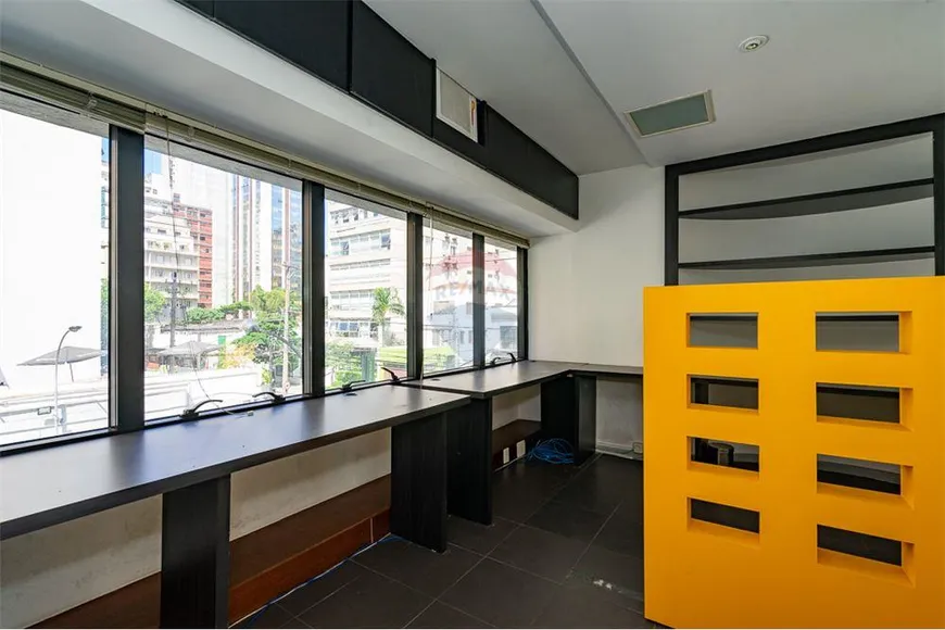 Foto 1 de Sala Comercial à venda, 61m² em Jardins, São Paulo