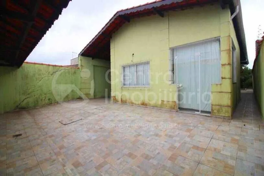 Foto 1 de Casa com 2 Quartos à venda, 180m² em Jardim Brasil , Peruíbe