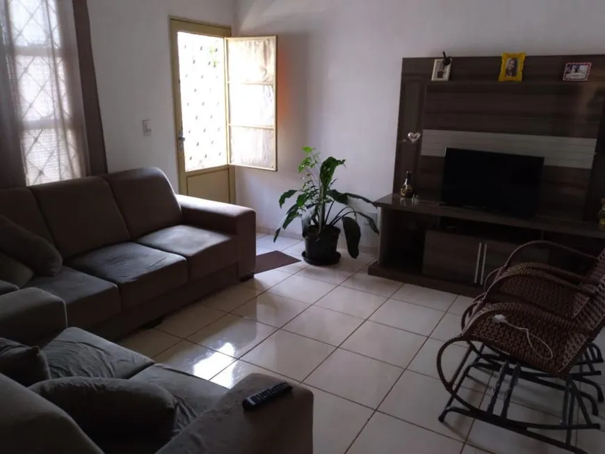 Foto 1 de Casa com 2 Quartos à venda, 90m² em Centro, Ribeirão Preto