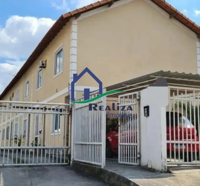 Foto 1 de Casa com 2 Quartos à venda, 75m² em Laranjal, São Gonçalo