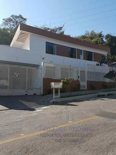 Foto 1 de Casa com 4 Quartos à venda, 465m² em Buritis, Belo Horizonte