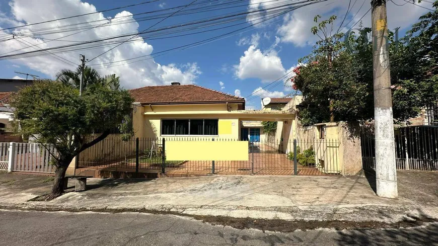 Foto 1 de Casa com 2 Quartos à venda, 250m² em Vila Fiat Lux, São Paulo