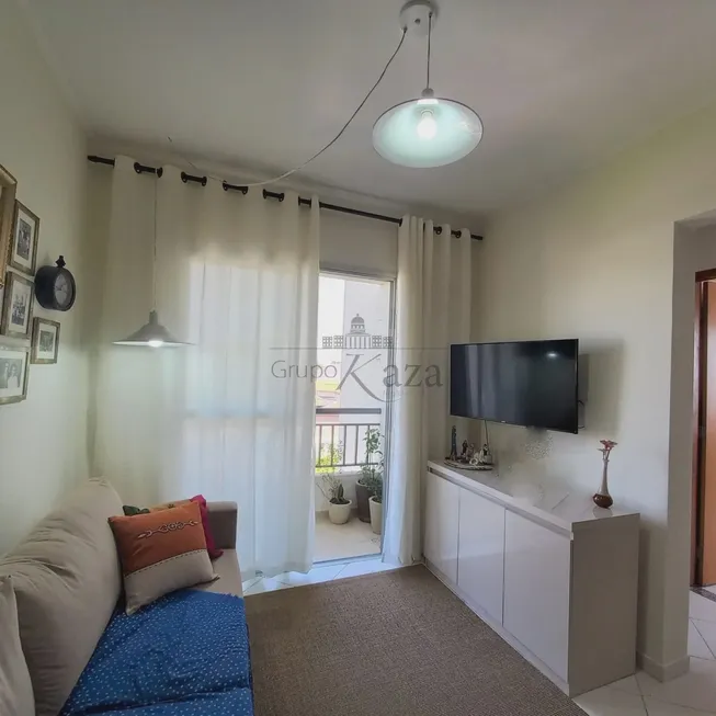 Foto 1 de Apartamento com 3 Quartos à venda, 75m² em Vila Industrial, São José dos Campos