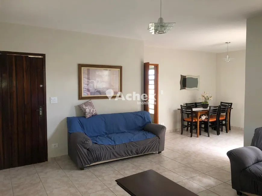 Foto 1 de Casa com 3 Quartos à venda, 180m² em Jardim Santa Genebra, Campinas