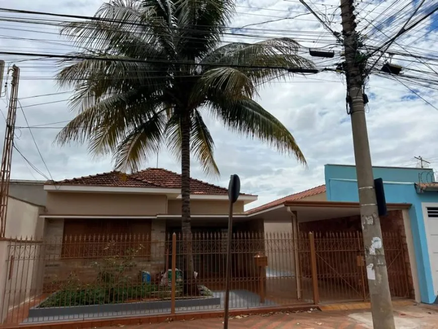Foto 1 de Casa com 3 Quartos à venda, 223m² em Campos Eliseos, Ribeirão Preto