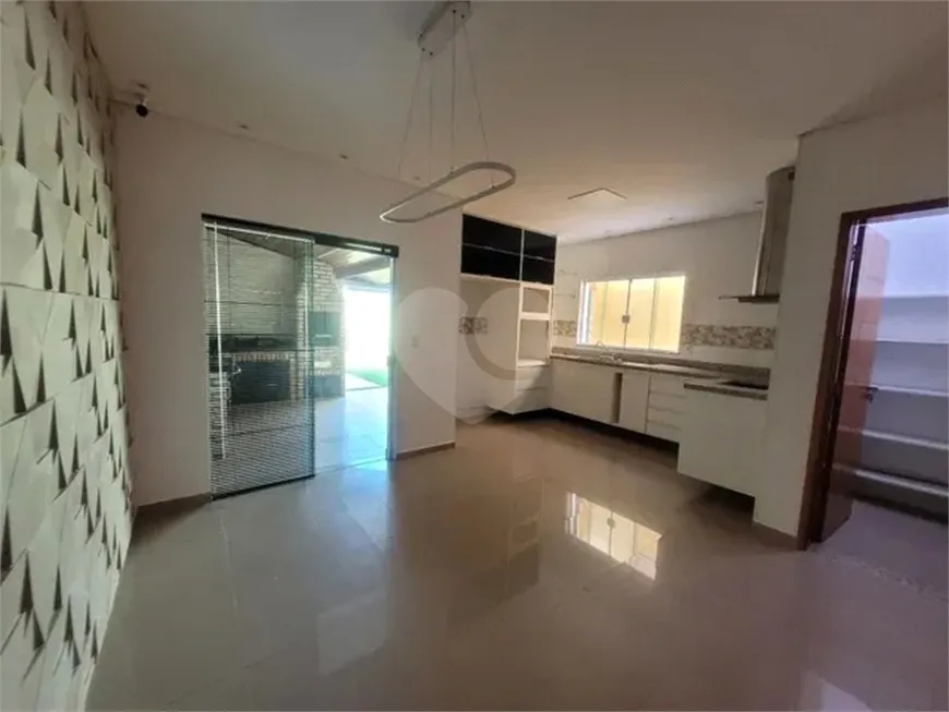 Foto 1 de Casa de Condomínio com 3 Quartos à venda, 146m² em Polvilho, Cajamar