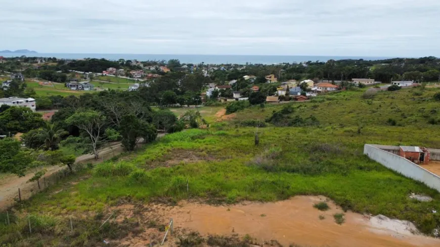 Foto 1 de Lote/Terreno à venda, 360m² em Mar Do Norte, Rio das Ostras