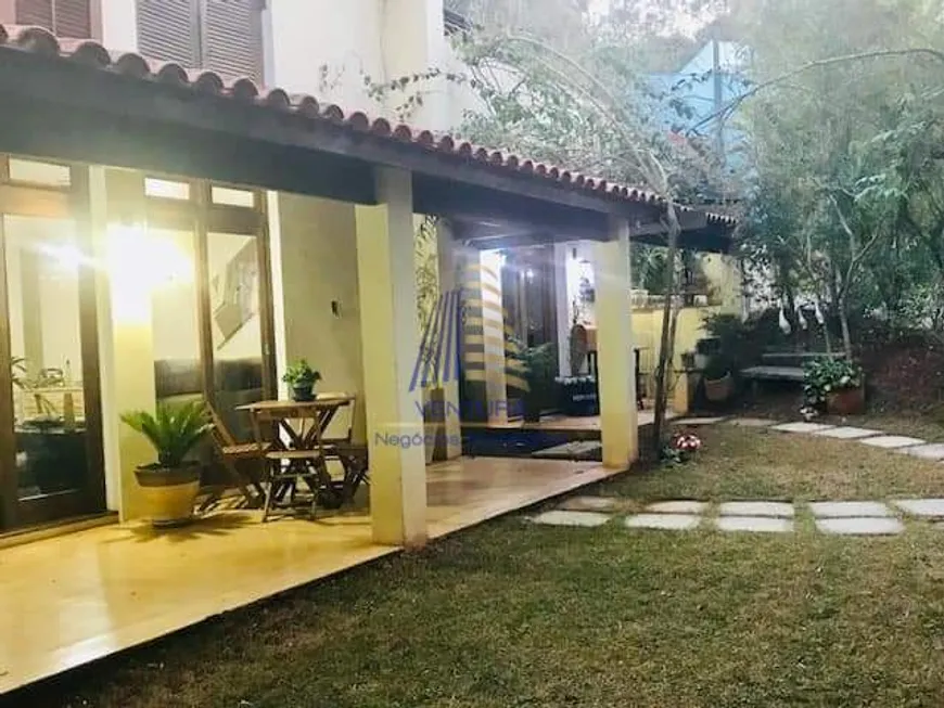 Foto 1 de Casa com 3 Quartos para alugar, 325m² em Chácara do Refugio, Carapicuíba