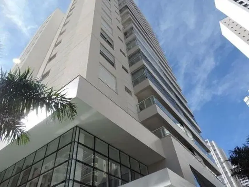 Foto 1 de Apartamento com 3 Quartos à venda, 230m² em Fazenda Gleba Palhano, Londrina