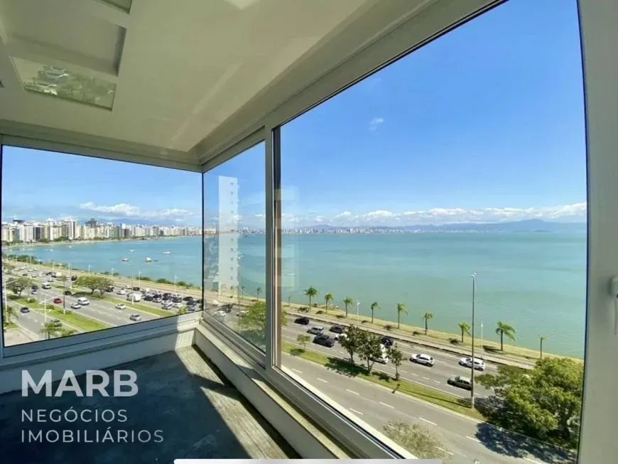 Foto 1 de Apartamento com 4 Quartos à venda, 282m² em Agronômica, Florianópolis