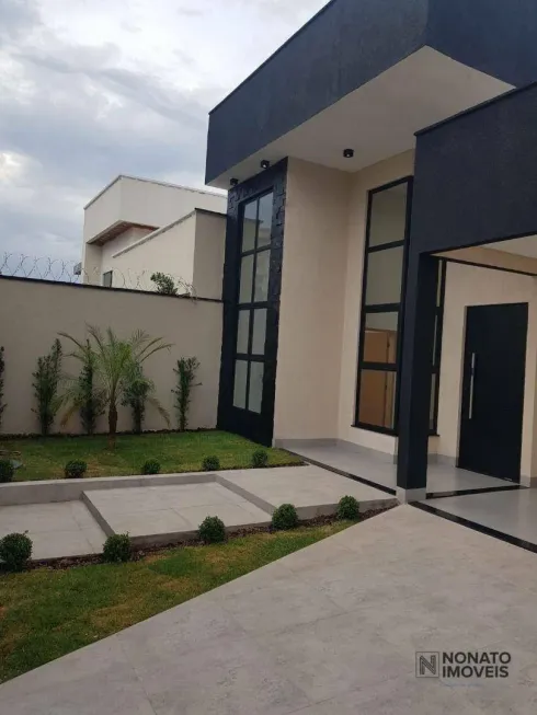 Foto 1 de Casa com 3 Quartos à venda, 196m² em Moinho dos Ventos, Goiânia