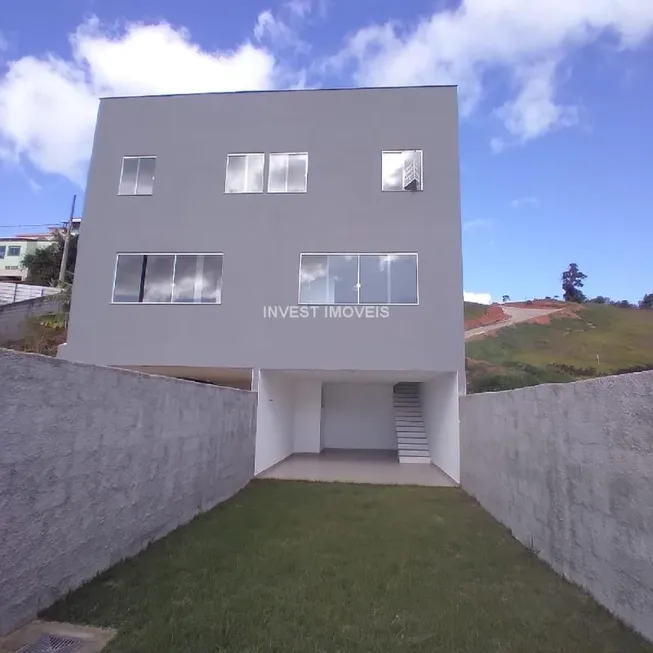 Foto 1 de Casa com 3 Quartos à venda, 210m² em São Pedro, Juiz de Fora