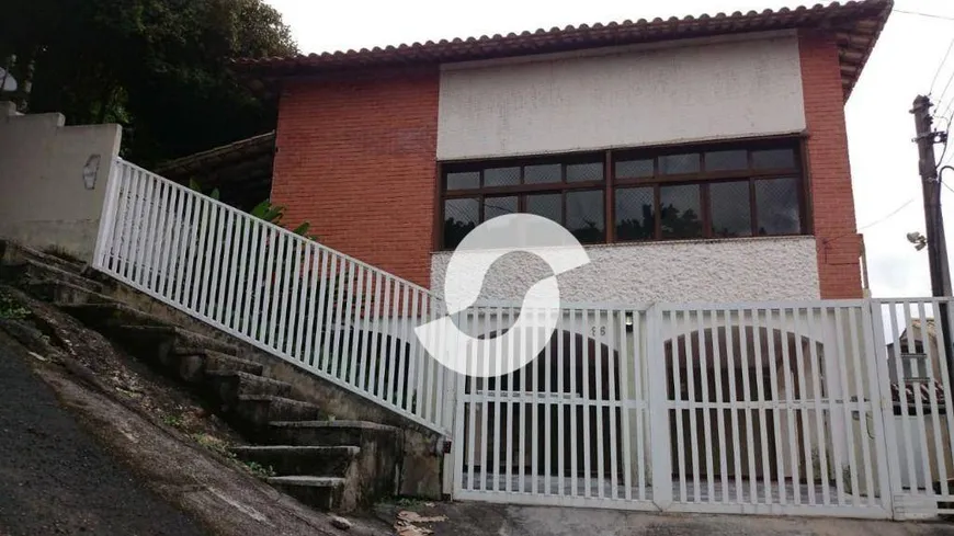 Foto 1 de Casa com 4 Quartos à venda, 300m² em São Francisco, Niterói