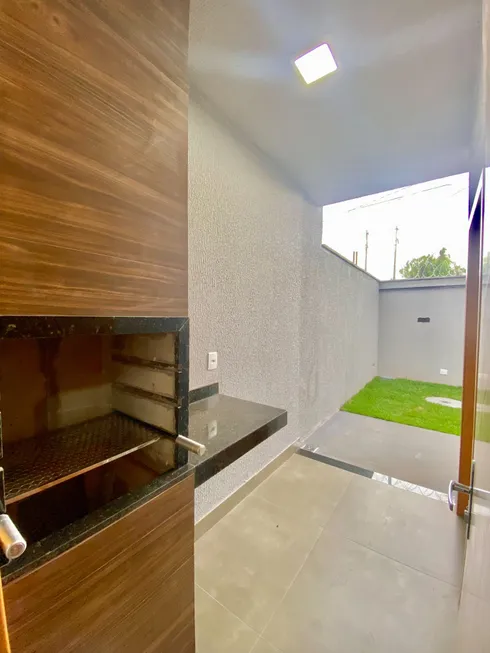 Foto 1 de Casa com 2 Quartos à venda, 67m² em Residencial Orlando de Morais, Goiânia