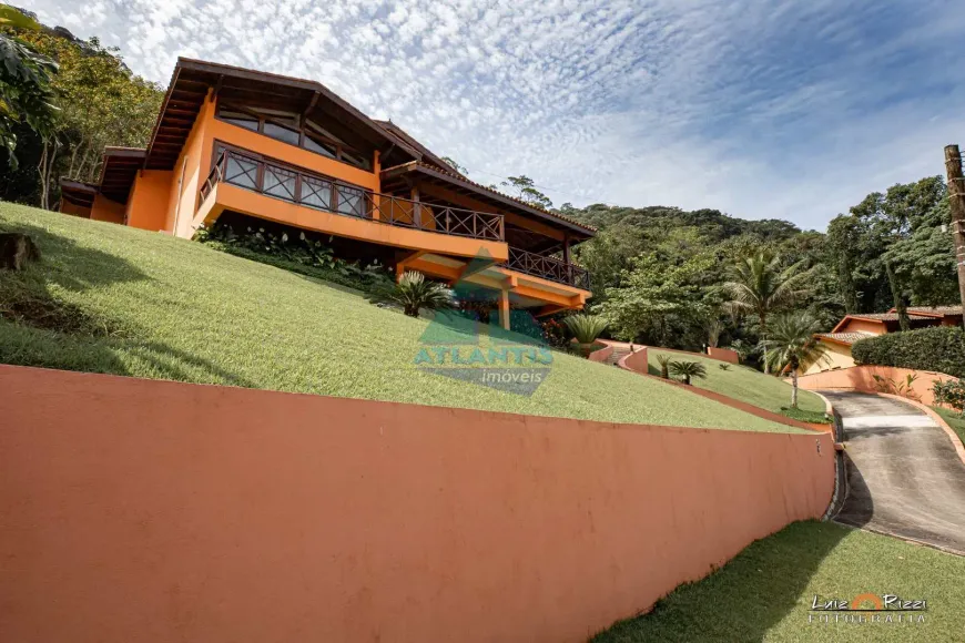 Foto 1 de Casa com 6 Quartos à venda, 275m² em Lagoinha, Ubatuba