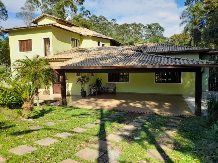 Foto 1 de Casa de Condomínio com 5 Quartos à venda, 350m² em Granja Viana, Embu das Artes