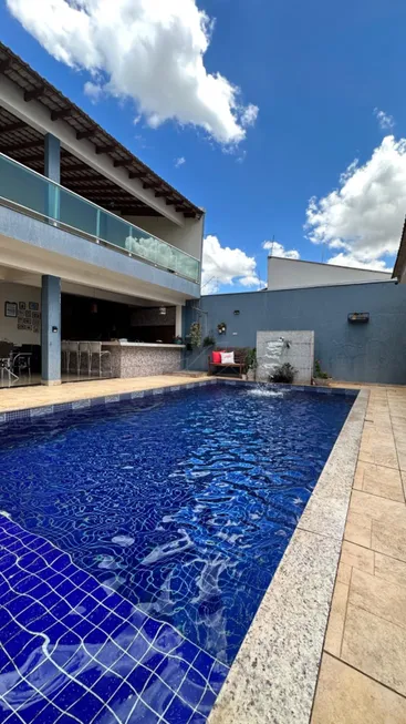 Foto 1 de Casa com 3 Quartos à venda, 372m² em Jardim Novo Horizonte, Maringá