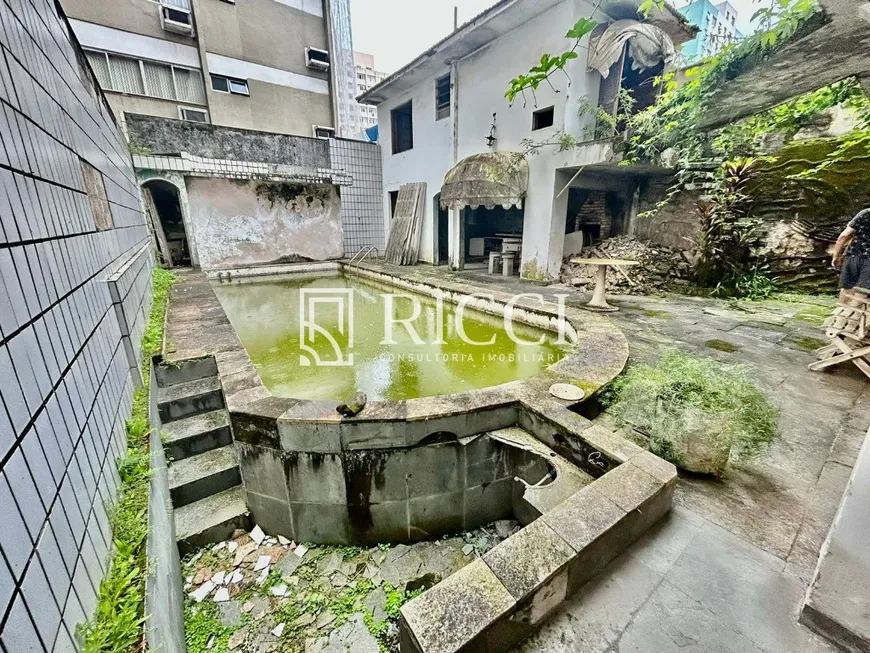 Foto 1 de Lote/Terreno à venda, 400m² em Itararé, São Vicente