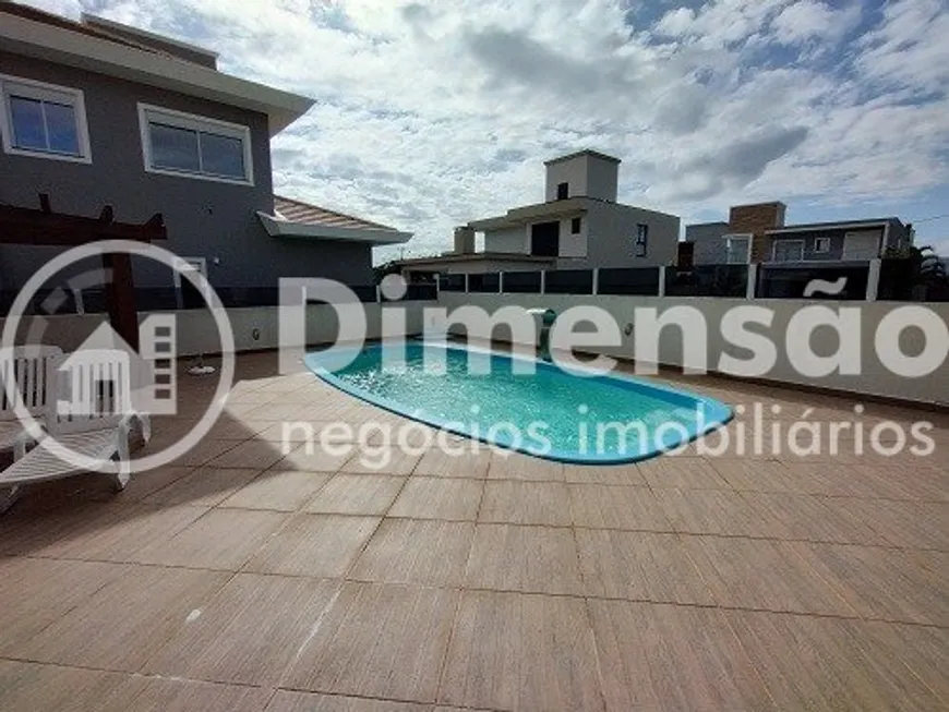 Foto 1 de Casa com 4 Quartos à venda, 253m² em Ingleses do Rio Vermelho, Florianópolis