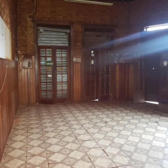 Foto 1 de Ponto Comercial para alugar, 180m² em Valparaiso, Petrópolis