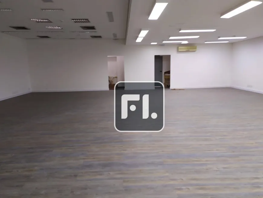 Foto 1 de Sala Comercial para alugar, 200m² em Itaim Bibi, São Paulo