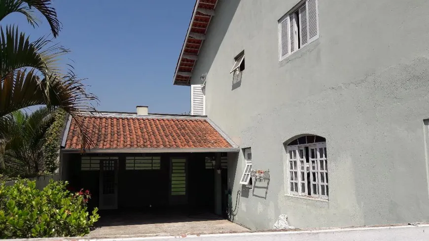 Foto 1 de Casa de Condomínio com 3 Quartos à venda, 250m² em Granja Viana, Cotia