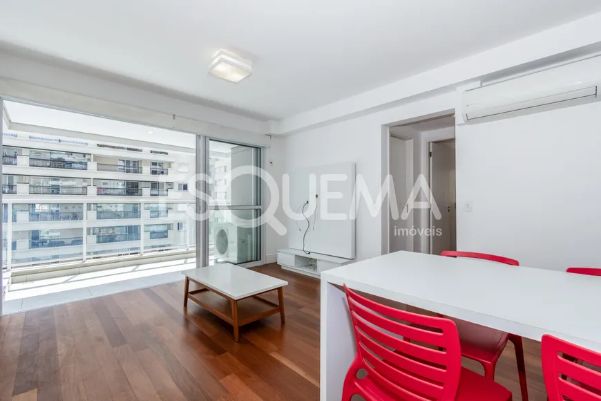 Foto 1 de Apartamento com 2 Quartos à venda, 65m² em Jardim Paulista, São Paulo