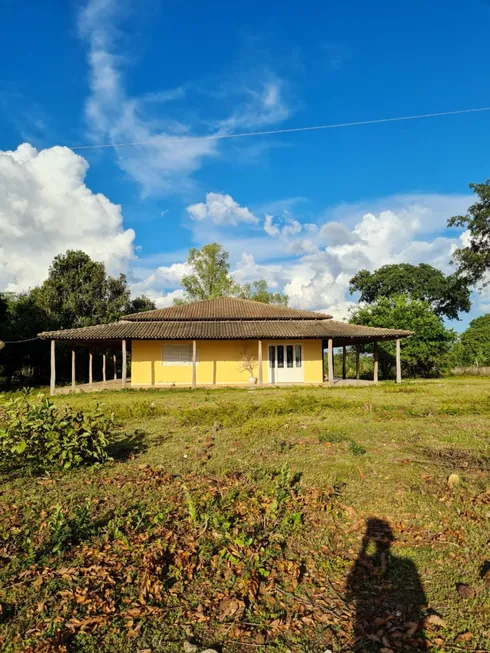 Foto 1 de Fazenda/Sítio com 4 Quartos à venda, 66m² em Centro Norte, Várzea Grande