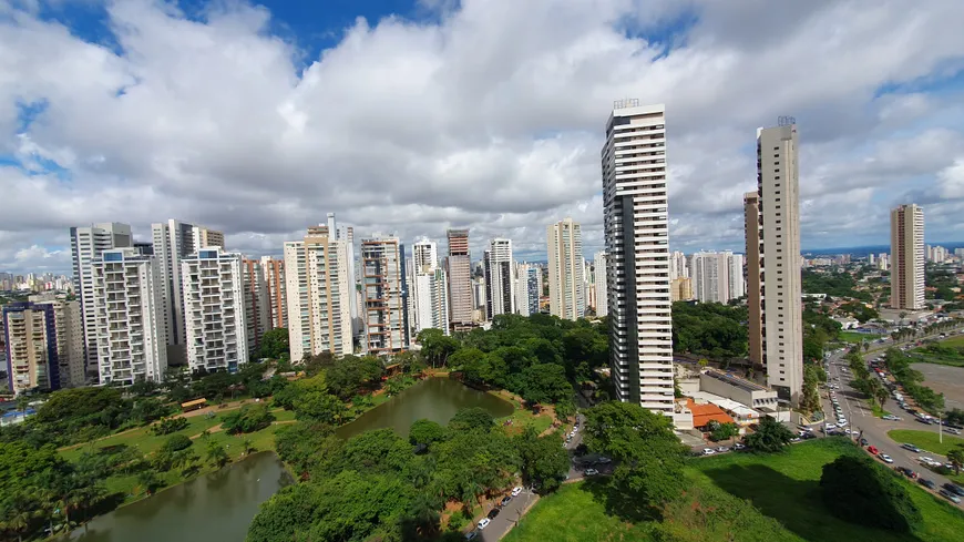 Foto 1 de Apartamento com 3 Quartos à venda, 160m² em Jardim Goiás, Goiânia