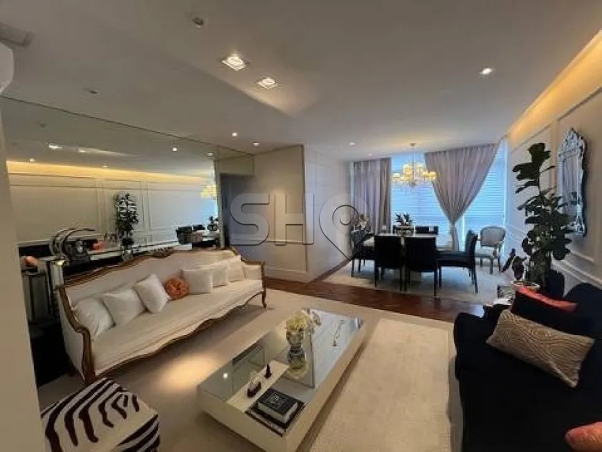 Foto 1 de Apartamento com 3 Quartos à venda, 130m² em Santa Cecília, São Paulo