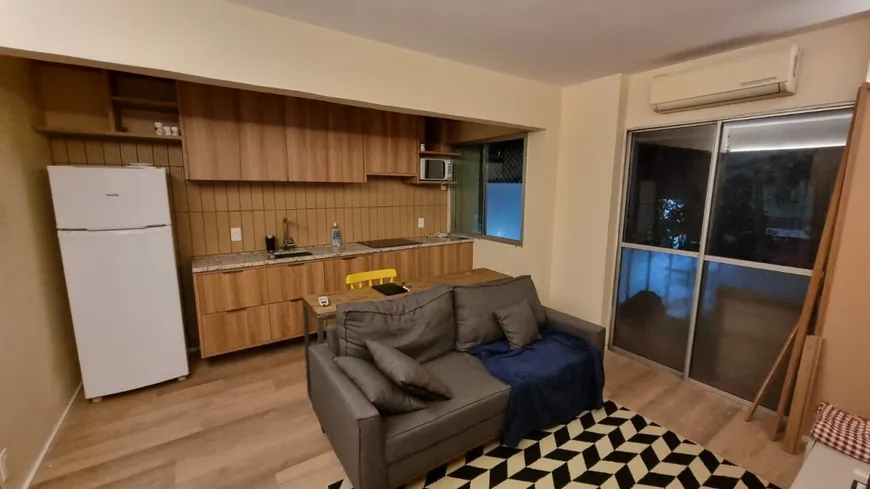 Foto 1 de Apartamento com 1 Quarto à venda, 40m² em Vila Buarque, São Paulo