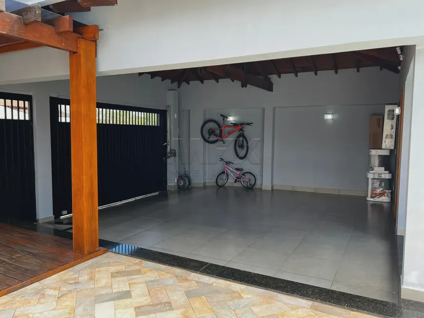 Foto 1 de Casa com 2 Quartos à venda, 197m² em Quinta Bela Olinda, Bauru