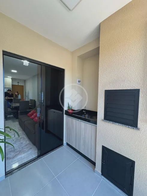 Foto 1 de Apartamento com 2 Quartos à venda, 61m² em Esmeralda, Cascavel