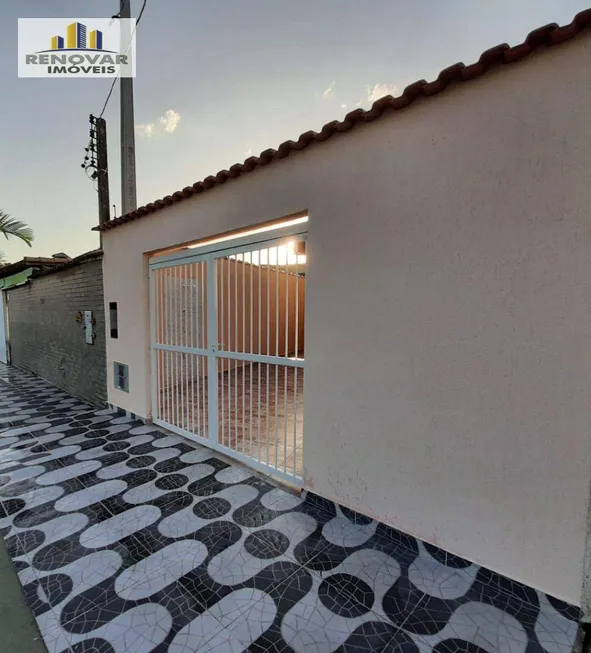 Foto 1 de Casa com 2 Quartos à venda, 98m² em Balneário Martinez, Mongaguá