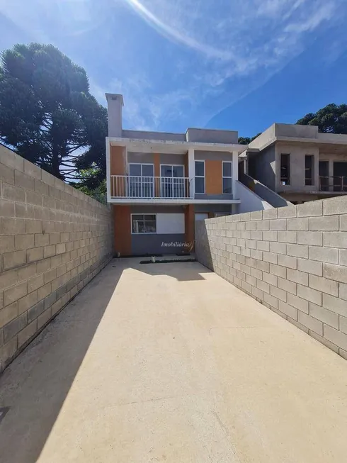 Foto 1 de Casa de Condomínio com 2 Quartos à venda, 47m² em Santa Cândida, Curitiba