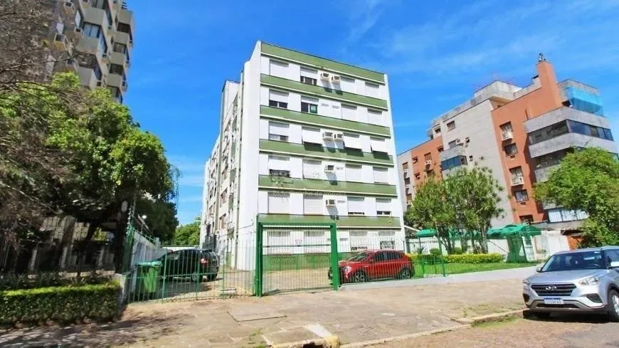 Foto 1 de Apartamento com 2 Quartos à venda, 62m² em Menino Deus, Porto Alegre