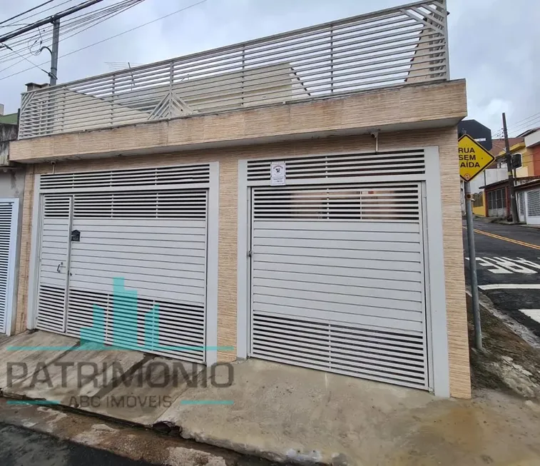 Foto 1 de Sobrado com 2 Quartos à venda, 130m² em Vila Sacadura Cabral, Santo André