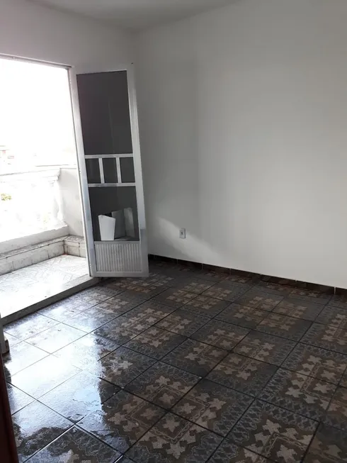 Foto 1 de Casa com 2 Quartos à venda, 90m² em Centro, São Gonçalo