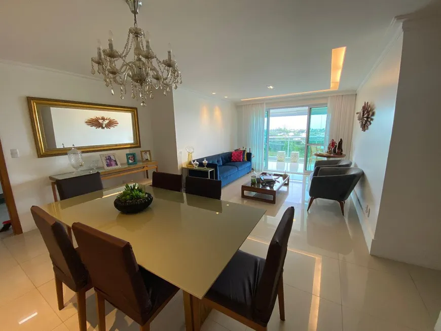 Foto 1 de Apartamento com 4 Quartos à venda, 148m² em Piatã, Salvador
