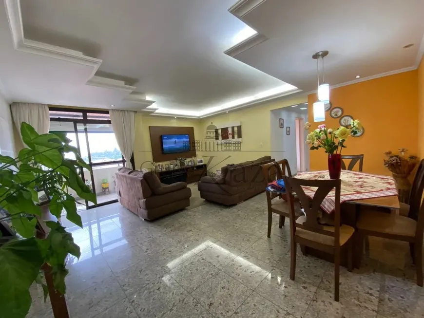 Foto 1 de Apartamento com 4 Quartos à venda, 114m² em Bosque dos Eucaliptos, São José dos Campos